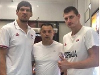 山东女篮官方宣布塞尔维亚籍教练博扬-库斯穆克加盟教练组