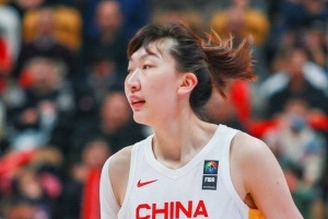 中国女篮韩旭：与法国队交手学到很多，未来计划回WNBA