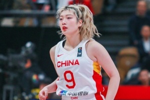 中国女篮夺奥运入场券 警钟敲响令人警醒