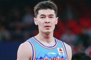 新疆男篮球员阿不都沙拉木分享时尚心得