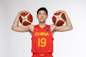 崔永熙谈论代表中国和亚洲篮球重要性