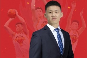 周鹏出任深圳马可波罗男篮主教练 全面展望新赛季