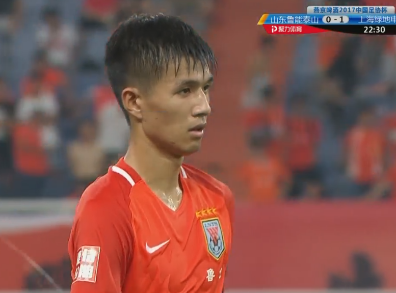 山东鲁能球员崔巍正式转会中甲梅州客家俱乐部