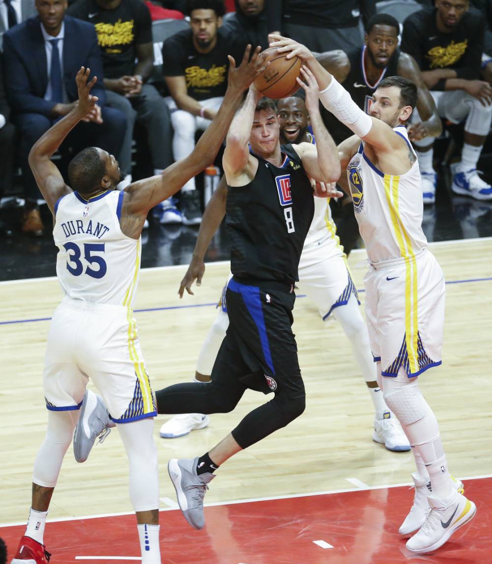 这是在玩蛇?加里纳利近两战合计33投7中