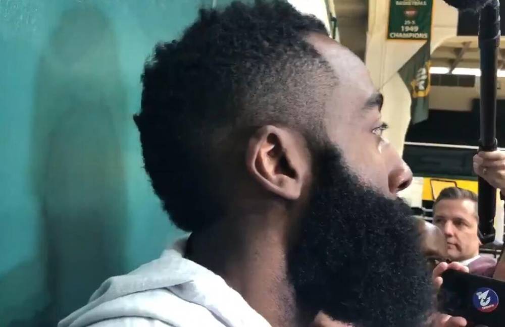 哈登:不会根据季后赛判罚做出调整 原本怎么打