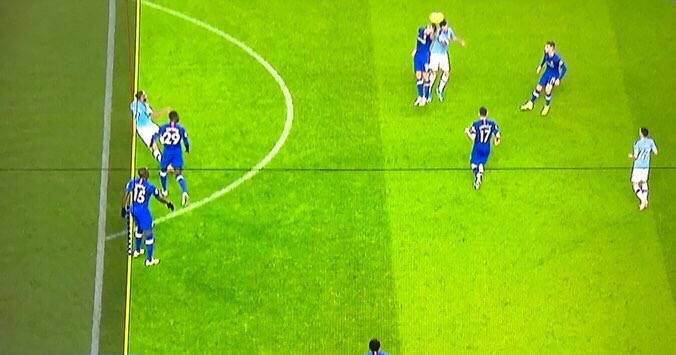 进球被VAR判定无效,斯特林无奈:这东西可能会