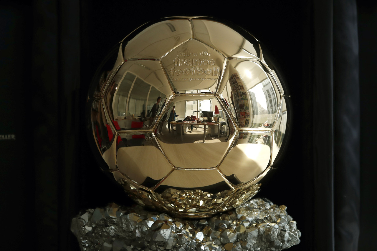 《法国足球》主编：今年金球奖的竞争非常接近