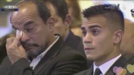 当梦想照进现实!雷尼尔亮相伯纳乌,父母现场激动落泪【图】