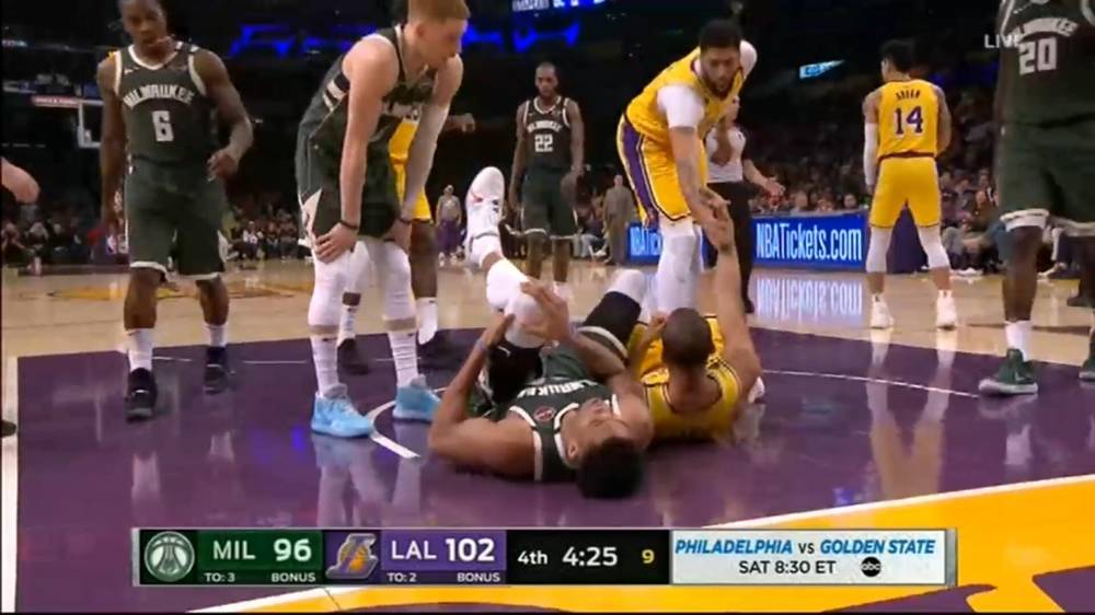 布帅：字母哥摔的时候很吓人 但他现在看起来还不错