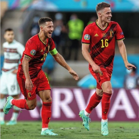 今日趣图:真假阿扎尔