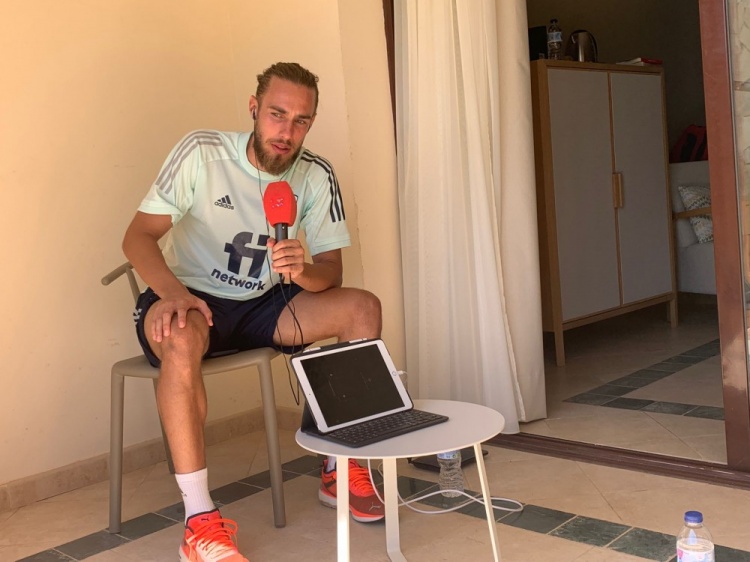 明格萨:梅西总会有离开巴萨的一天,但我希望下赛季他还在队中