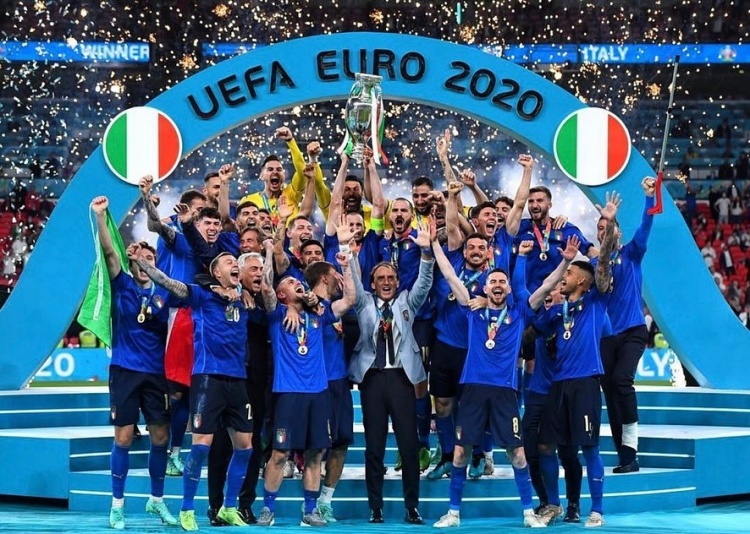 今日趣图：英格兰憧憬世界杯冠军