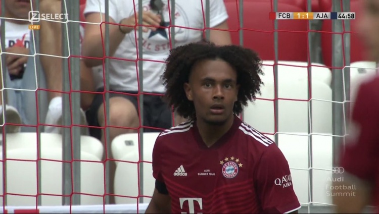 今日趣图：保温杯在手！冠军抢不走！