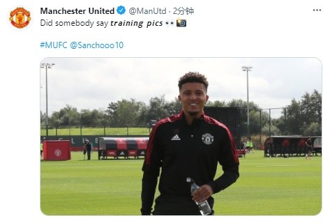桑乔正式参与球队训练 曼联社媒晒照