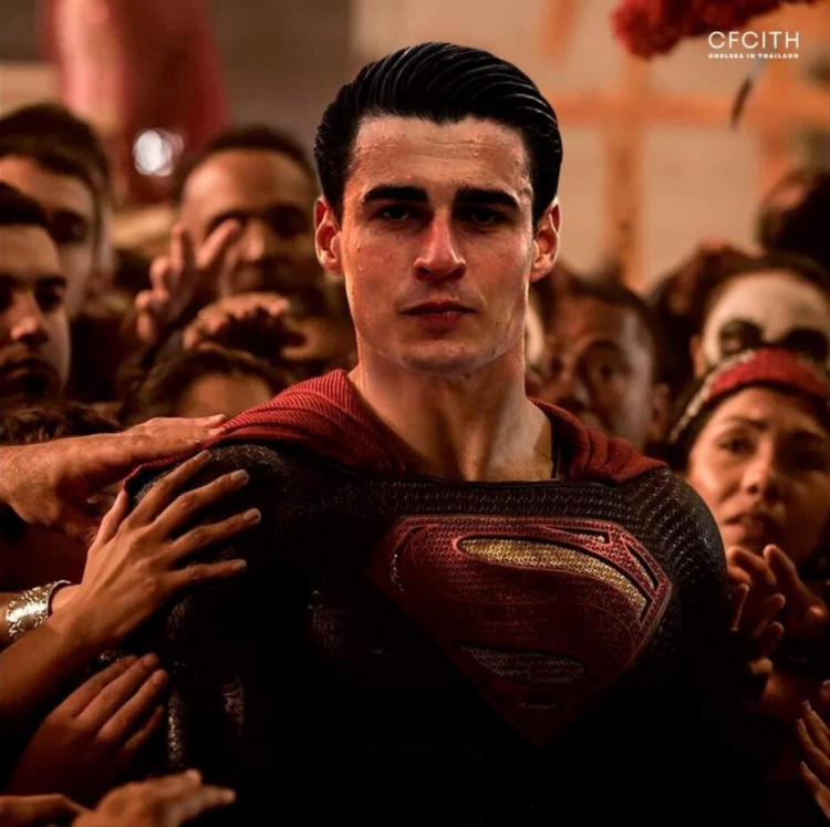 今日趣图:不会扑点的门将不是好助教