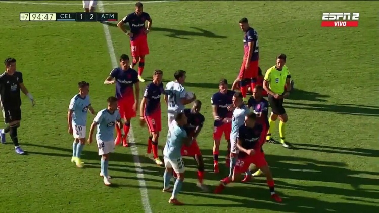 来火气了!塞尔塔马竞球员爆发冲突