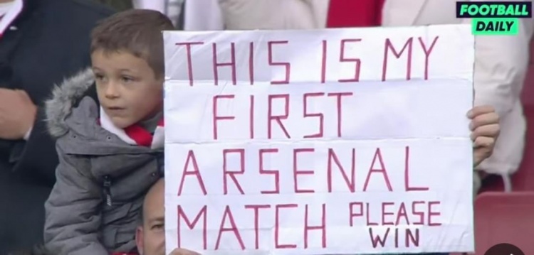 今日趣图：who needs Messi？