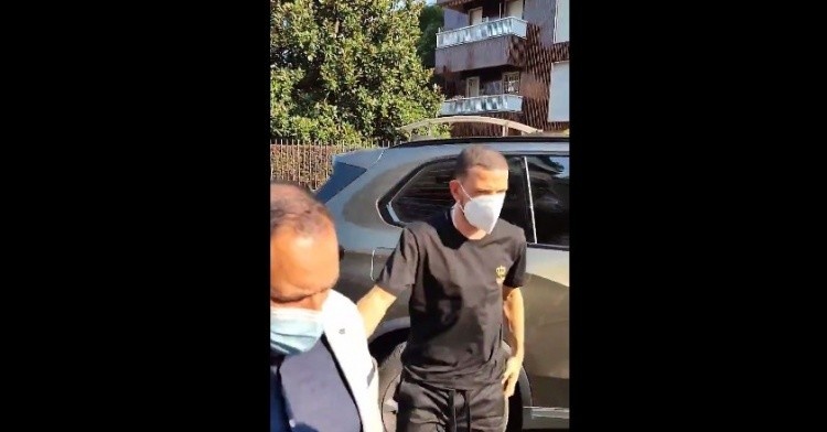 早报：阿森纳签下门将拉姆斯代尔，转会费总价3000万镑