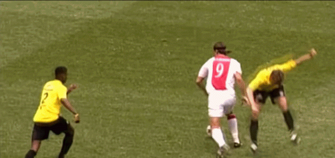 ?伊布40岁生日!一起来回顾他职业生涯的那些神仙球