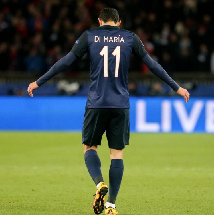 今日趣图：国足出线20周年，迎南而上！