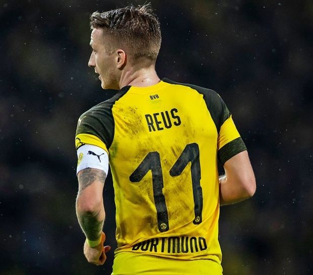 今日趣图：国足出线20周年，迎南而上！