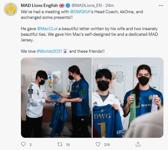 礼尚往来mad与dk教练kkoma的礼物交换
