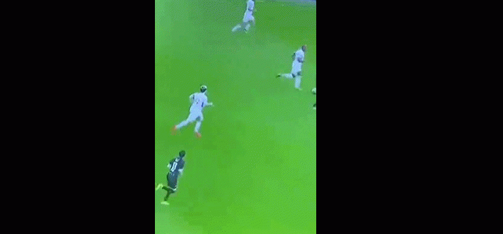 今日趣图：足坛首创门锋、门腰战术