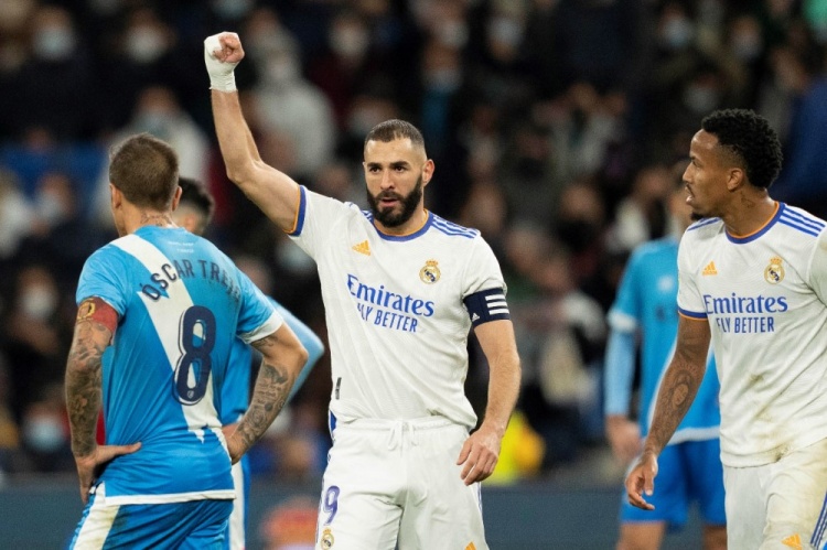 西甲一周资讯｜哈维担任巴萨新主帅；皇马打破欧冠千球纪录