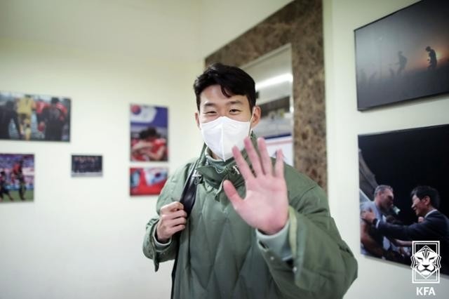 孙兴慜:代表国家队出战一直是我的荣幸,舟车劳累都是借口