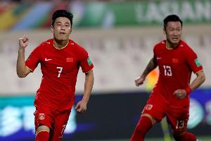 记者：32岁的武磊打入国足生涯32球，用行动诠释“百炼成钢”