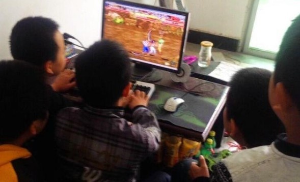 夜谈会小时候为了玩游戏做过什么疯狂的事
