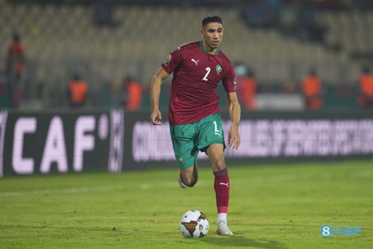 阿什拉夫谈摩洛哥非洲杯出局：我为罚失点球道歉，感谢所有球迷
