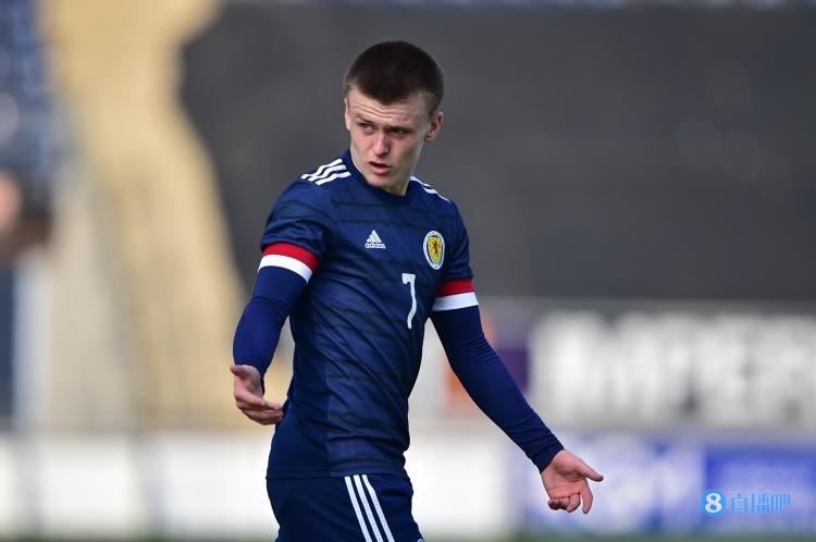 回声报：利物浦17岁前锋本-多克遭遇伤病，缺席苏格兰U21队比赛