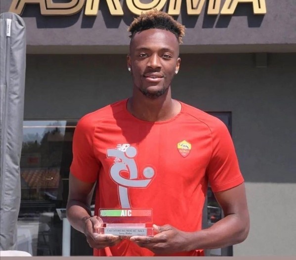 官方:亚伯拉罕当选意大利球员工会3月份最佳球员