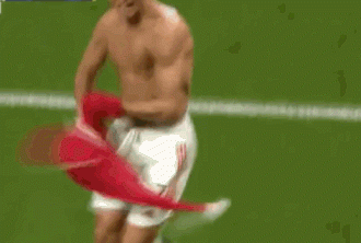 今日趣图：你凭什么不上马奎尔！！！