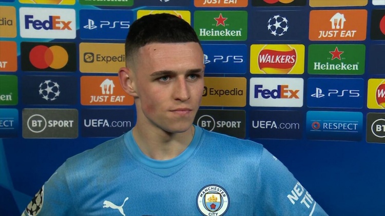 福登:我们本有机会杀死比赛,球队需要抓住那些机会