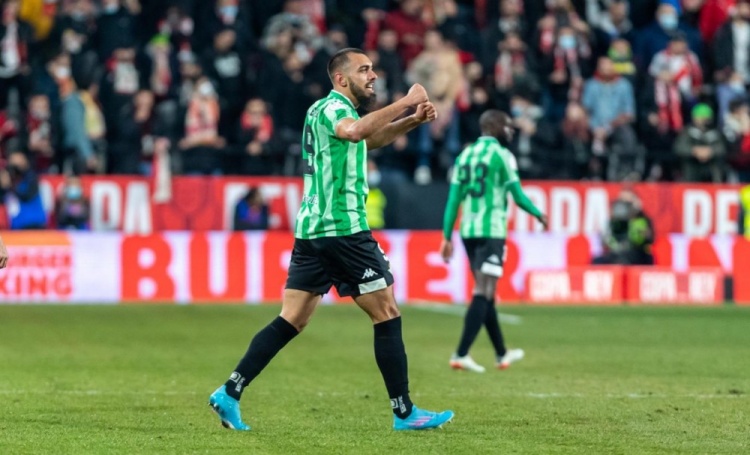 西甲第34轮前瞻:皇马夺冠在即;瓦伦西亚德比一触即发