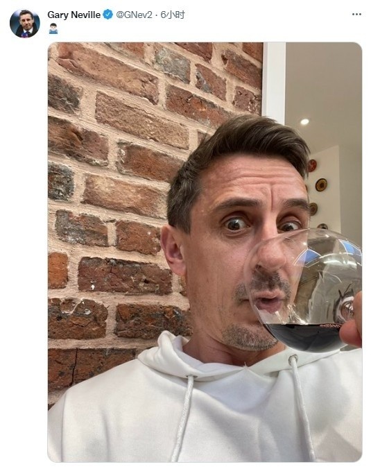 今日趣图：我等了四年，等到了皇马，但没等到你