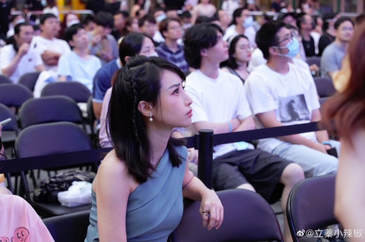 dota2台湾女主持立蓁小辣椒20214月至今恍如隔世