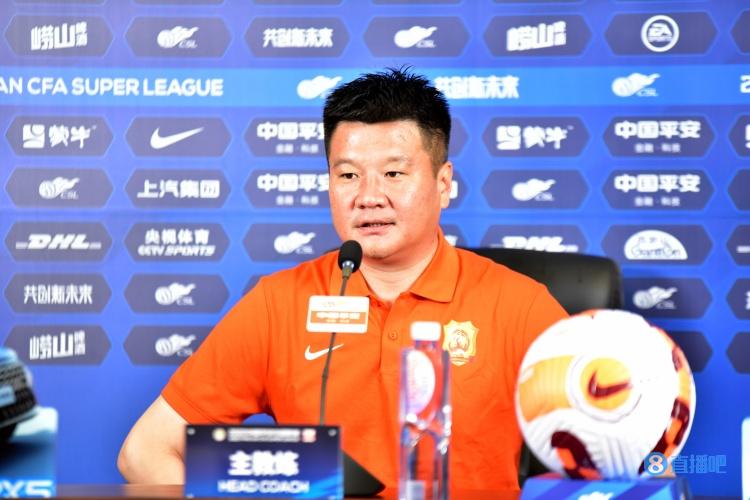 媒体人：武汉长江有可能退出今年中超比赛