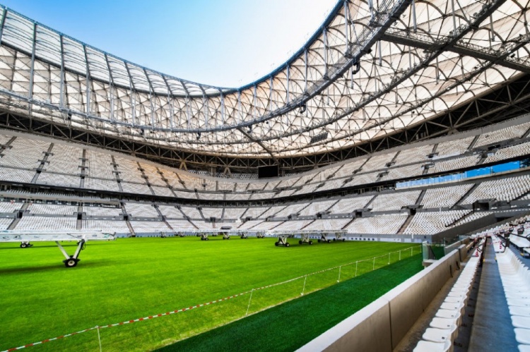 卡塔尔世界杯决赛球场可容纳8万人