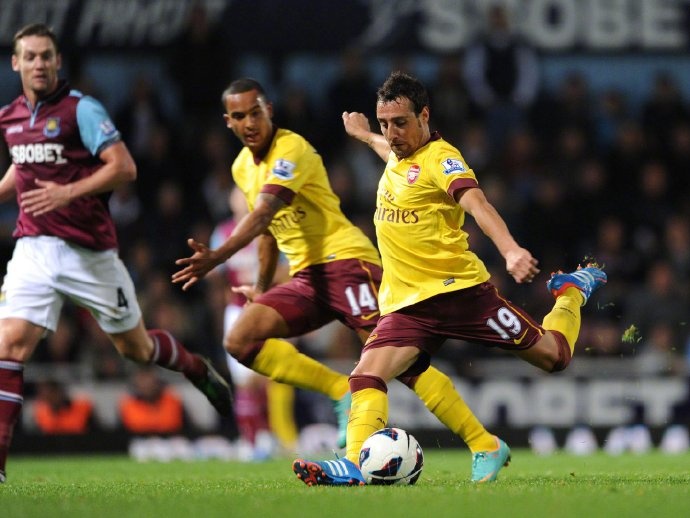 十年前的今天,卡索拉加盟阿森纳!聊聊你对他的印象!