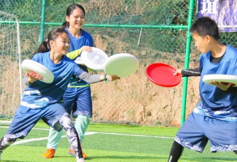 从“小众”到“网红”飞盘运动成为全民健身新选择(图1)