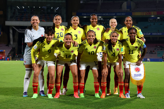 10月15日19:00，U17女足对阵哥伦比亚，继续为小花们加油！