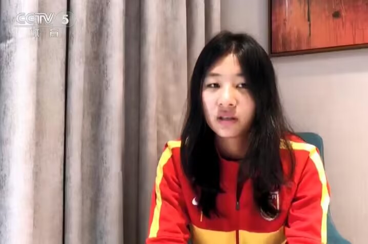 U17女足门将刘晨：给自己打及格分，紧张的时候会摸胸口红旗