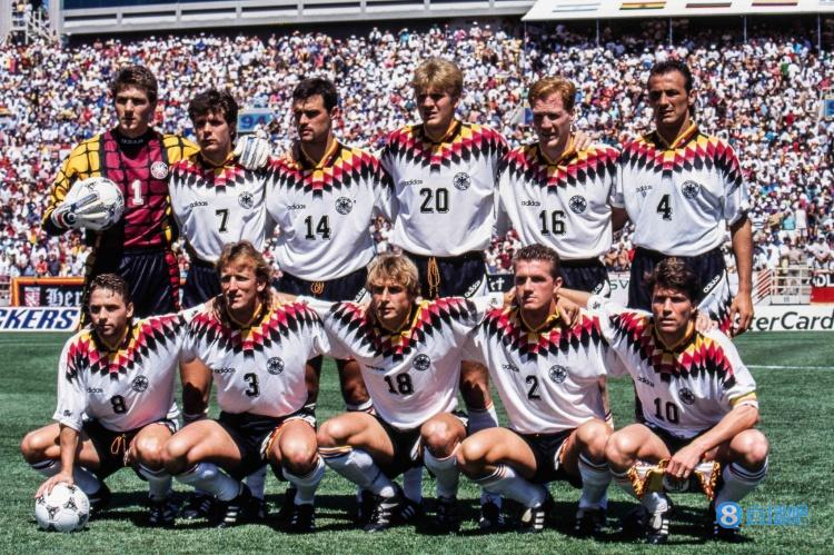 70年合作7次大赛冠军！你最爱的阿迪达斯X德国队球衣是哪一件？