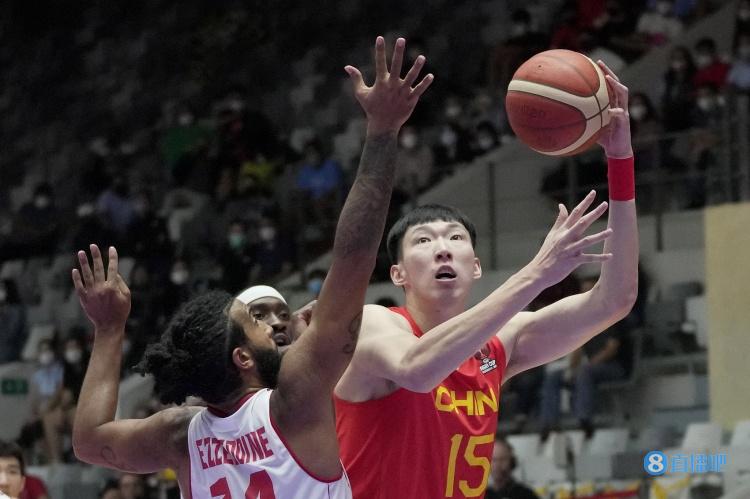 媒体人：周琦恢复自由身 分管中国篮球国家队的王芳很欣慰