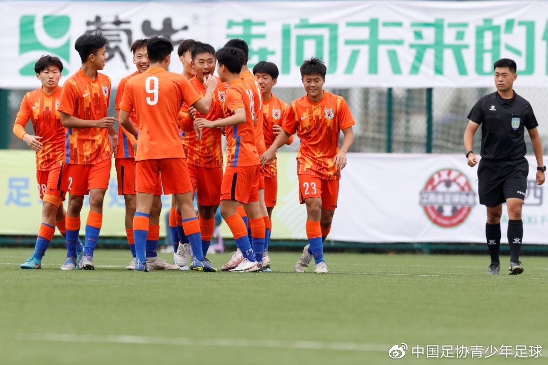 首届中青赛完美收官，中国足球任重道远