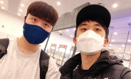 即将归队？有粉丝在海关偶遇Ruler、Kanavi和红米教练