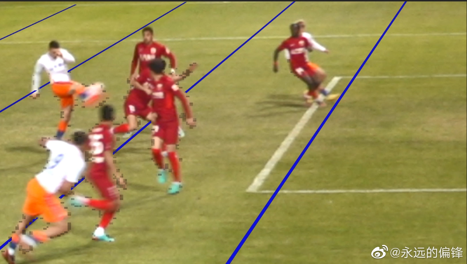 记者陈永：山东泰山赛后认可了越位判罚，本场转播镜头出现失误